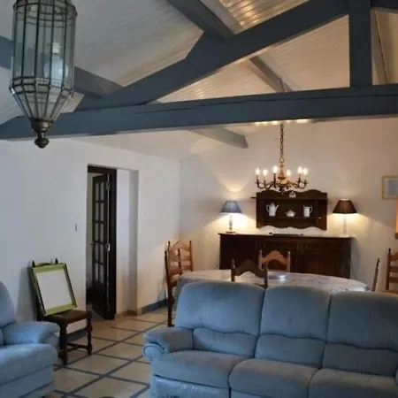 House 4 Personnes Noirmoutier : Maison De Vacances Pour 4 Personnes Dans Le Bois Des Eloux A L'epine. *